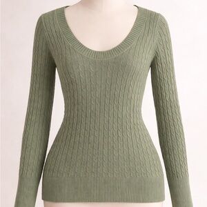 GAP Cable Knit Sweater – Size Medium – Sage Green